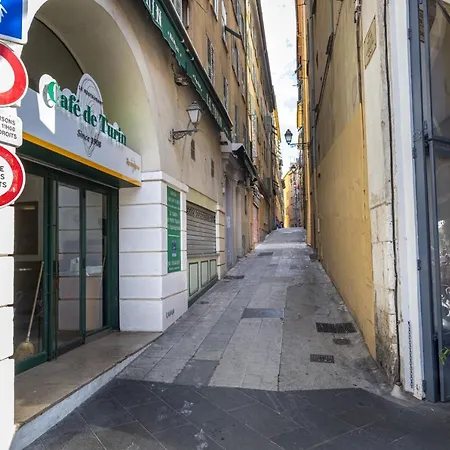 Garibaldi Square - Charming 1 Bdr Old Tow Nice